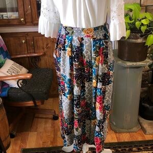 MODIANO SIZE 8 FLORAL BOHO STYLE SKIRT 100% RAYON
